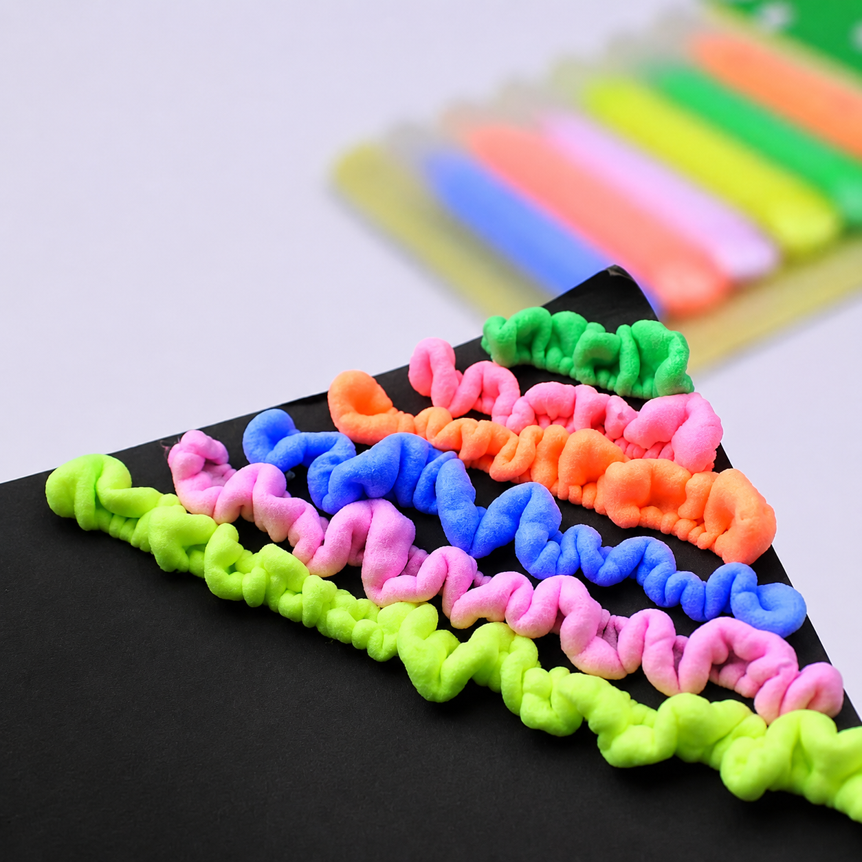 😍6-Pack Colorful Popcorn Puffy Pens🍿 for Kids – Fun 3D Bubble Art Markers for DIY Drawing, Birthday Cards, Greeting Cards & Creative Crafts